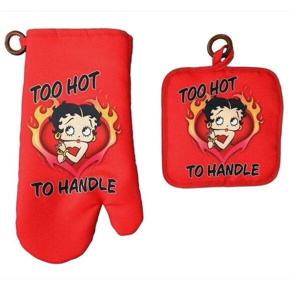 Betty Boop Red Too Hot New Oven Mitt & Potholder Set Gift Kitchen Photo Flames - Picture 1 of 2